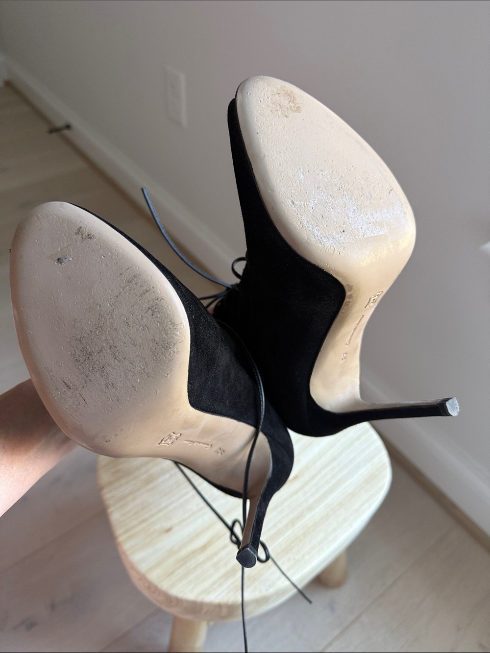 Gianvito Rossi Black Suede Lace-Up Peep Toe Ankle Boots - Picture 5 of 5